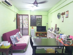 Blk 24 Hougang Avenue 3 (Hougang), HDB 3 Rooms #241542961